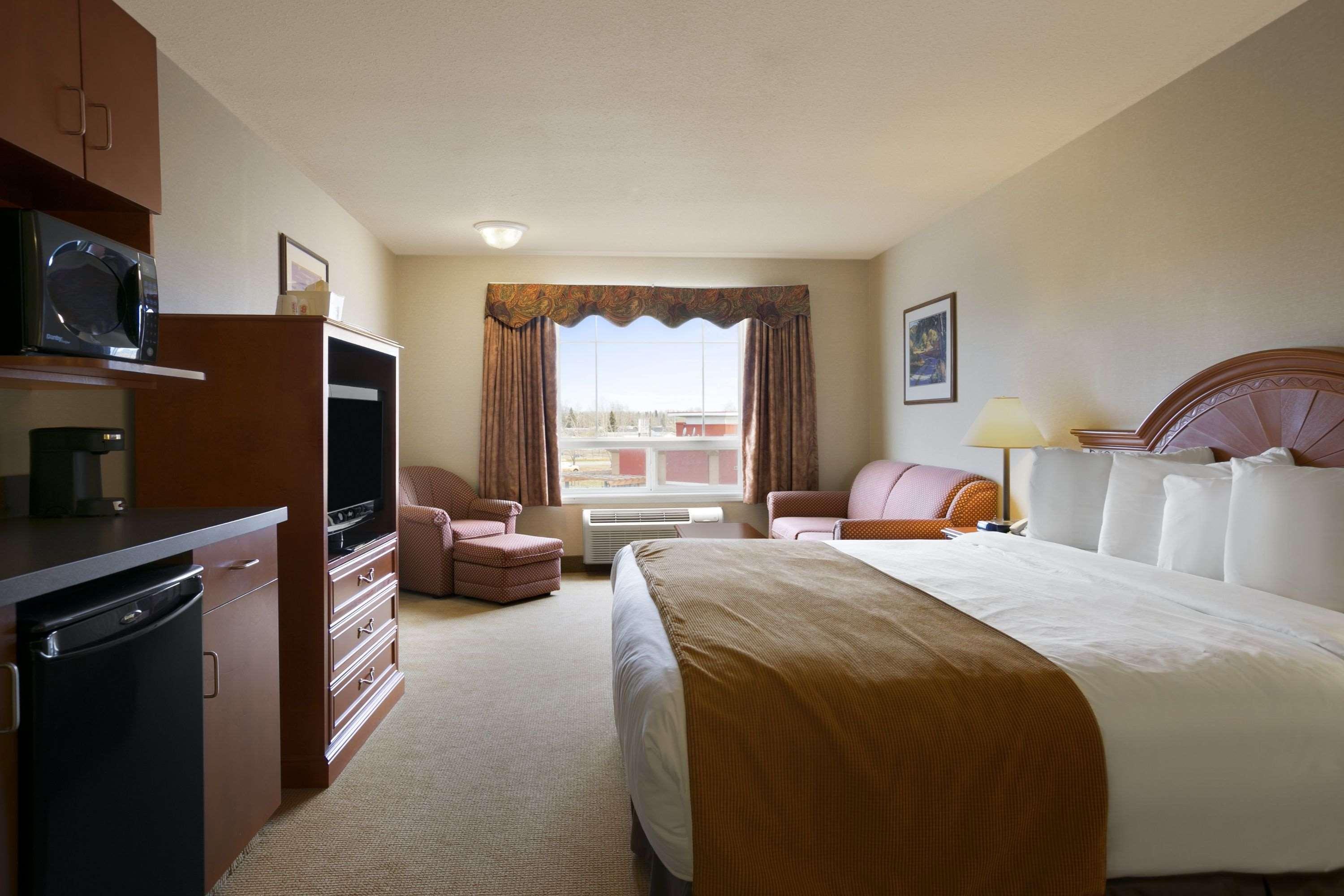 Super 8 By Wyndham Fort Nelson Bc מראה חיצוני תמונה